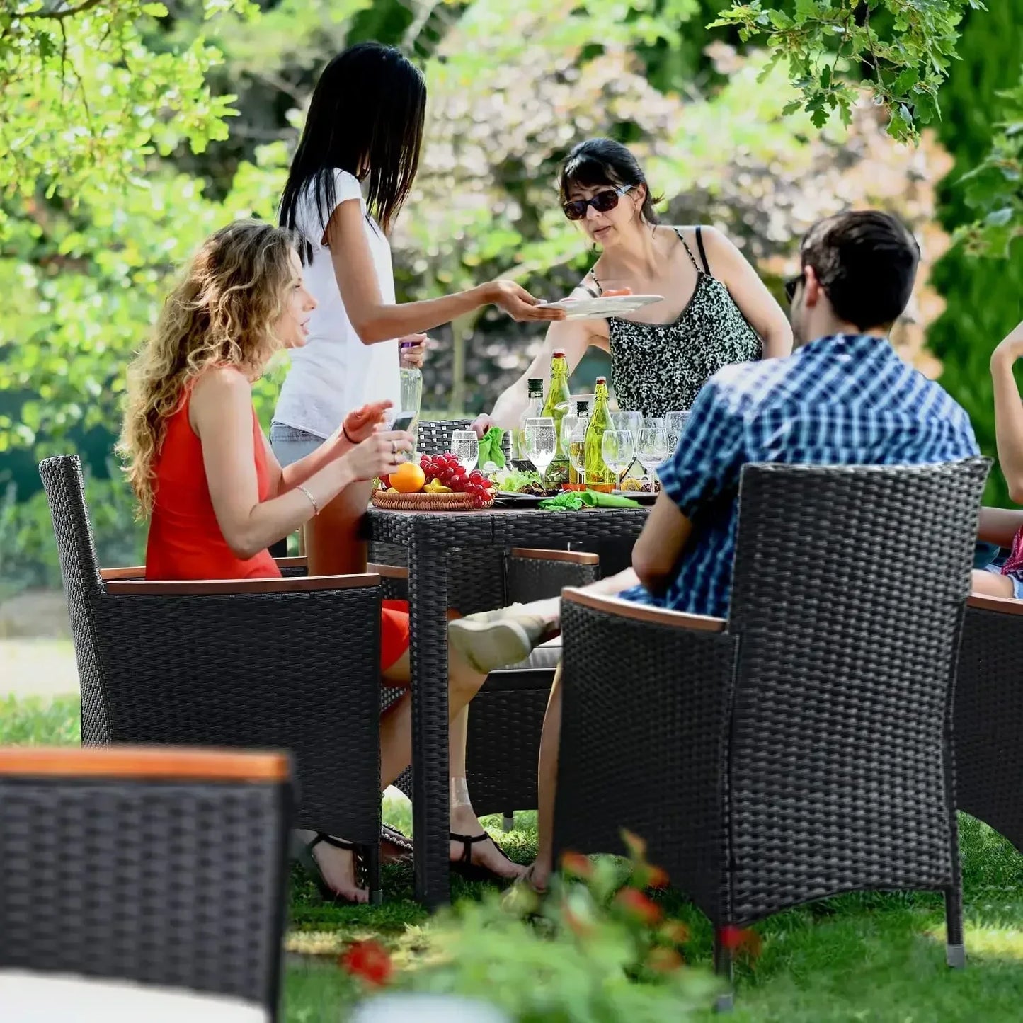 9 Piece Outdoor Patio Dining Set Table And Chairs In Acacia Wood With Cushions